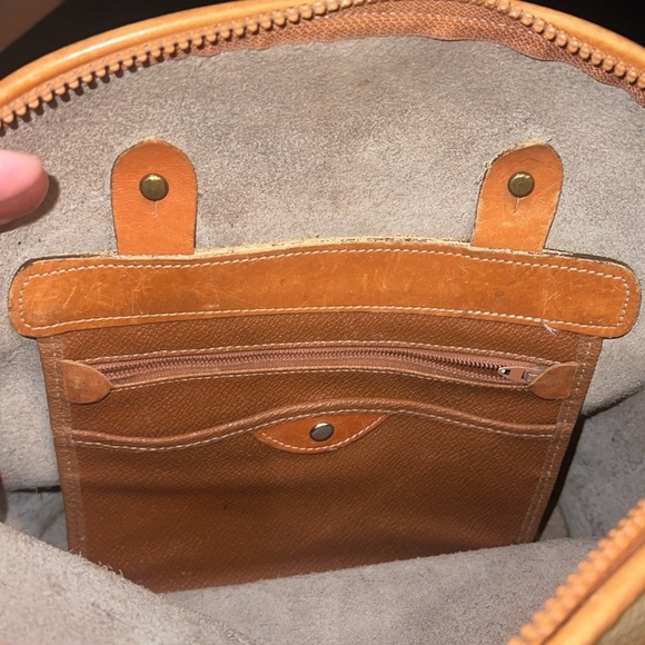 Vintage Dooney & Bourke Norfolk Beige and Brown Satchel - Picture 5 of 13